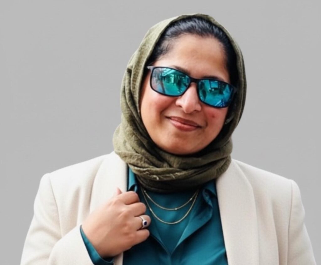 Syeda Hina Shakil, Operations Director at Life Link Health Care